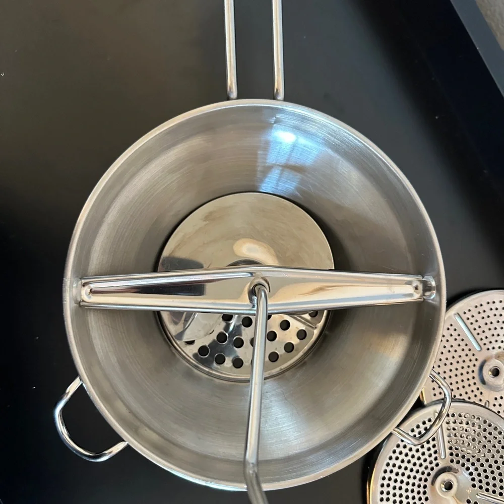 Stainless Steel Food Mill with Three Alternate Sized Discs - Picture 5 of 5